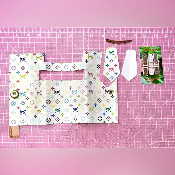 💗 White or Black Multicolor Murakami snap Hair clip One piece ‼️ - Picture 15 of 15